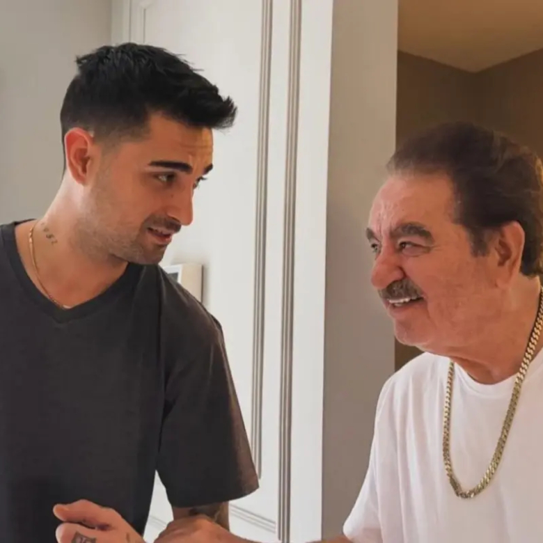 در خانواده تاتلیسس ها آب‌ها آرام نگرفته است! ایدو سکوتش را شکست.